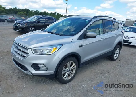 2018 Ford Escape Se z USA, uszkodzony, nr VIN 1FMCU9GDXJUD13657